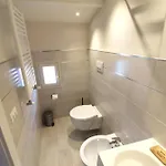 Le Metro Panzió 4*